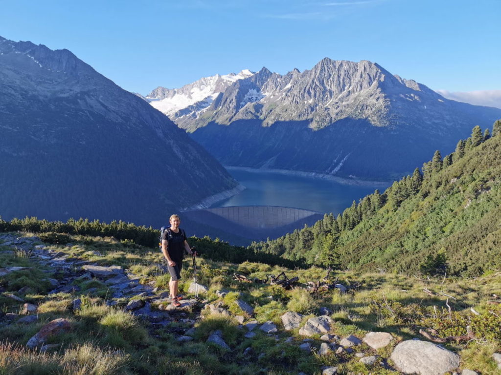 Am Schlegeisspeicher wandern - Richtung Friesenbergberghaus