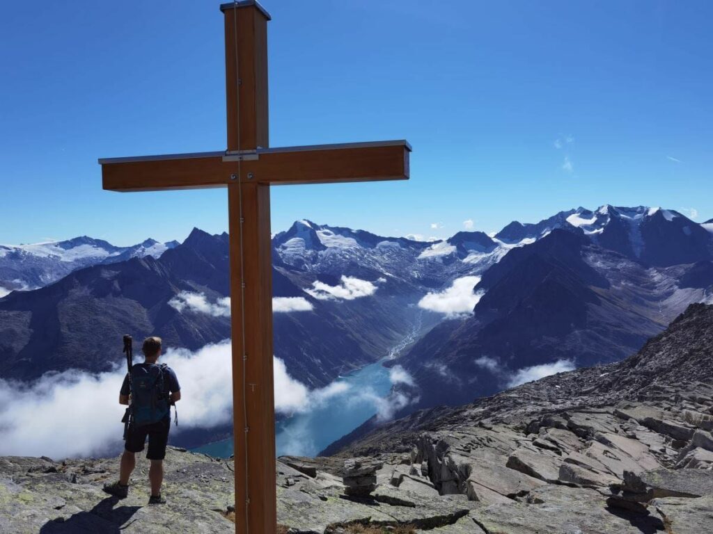 Aussicht auf dem Riepenkopf (2905) zum Schlegeisspeicher