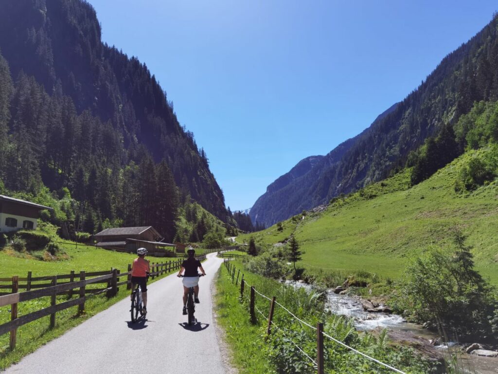 Ab Mayrhofen mit dem Fahrrad ins Stilluptal