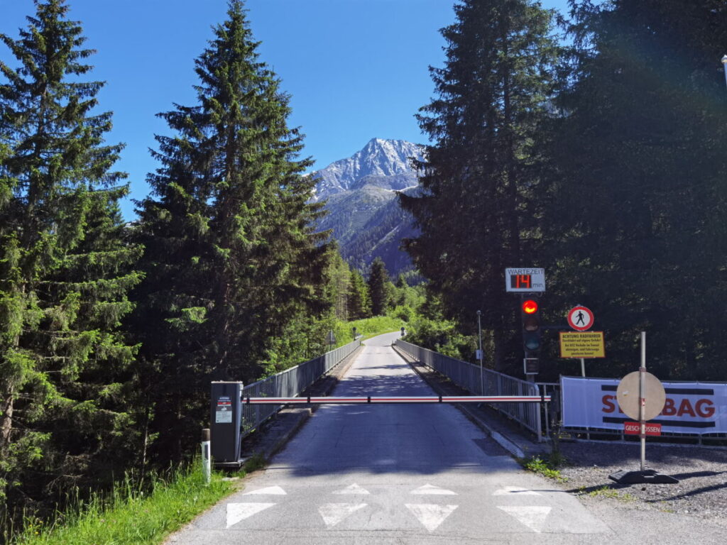 Die Zufahrt ist nur zu den Schlegeisspeicher Öffnungszeiten möglich